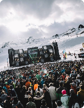 festive-carousel51728643754044